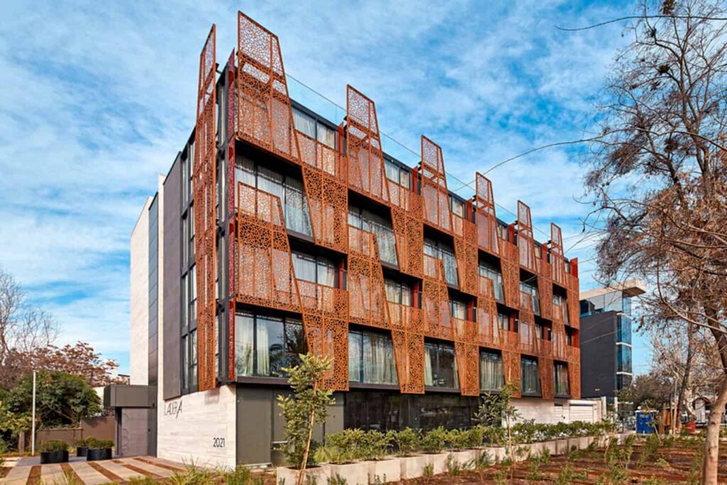 REVESTIMIENTOS 3 ART 25 08 25